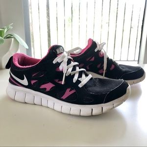 Nike Free Run Sneakers size 6Y/women’s 7.5